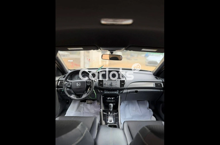 Nigerian Used 2017 Honda Accord Sport Belgium Standard for sale in Wuse, FCT