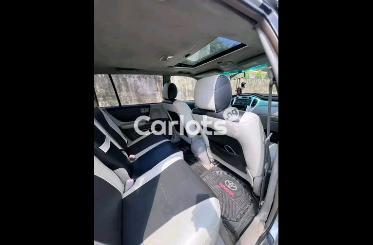 Tokunbo Toyota Highlander 2009 for sale in Badagry, Lagos - photo 3 of 6