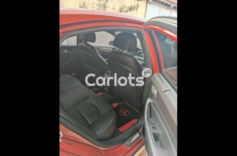 EXTREMELY CLEAN 2016 HYUNDAI SONATA - 4