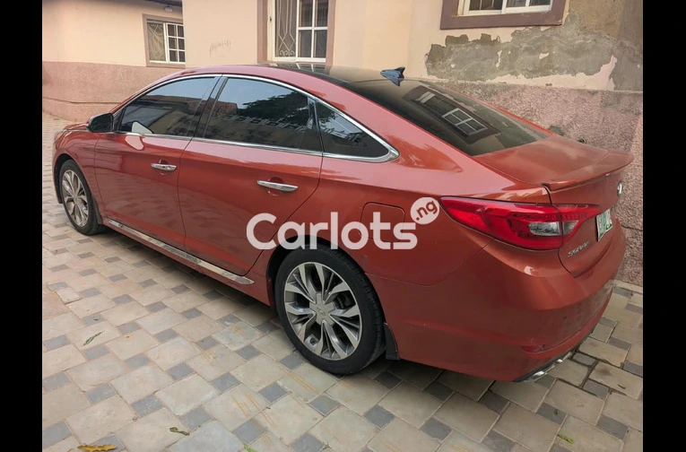 EXTREMELY CLEAN 2016 HYUNDAI SONATA - 7/7