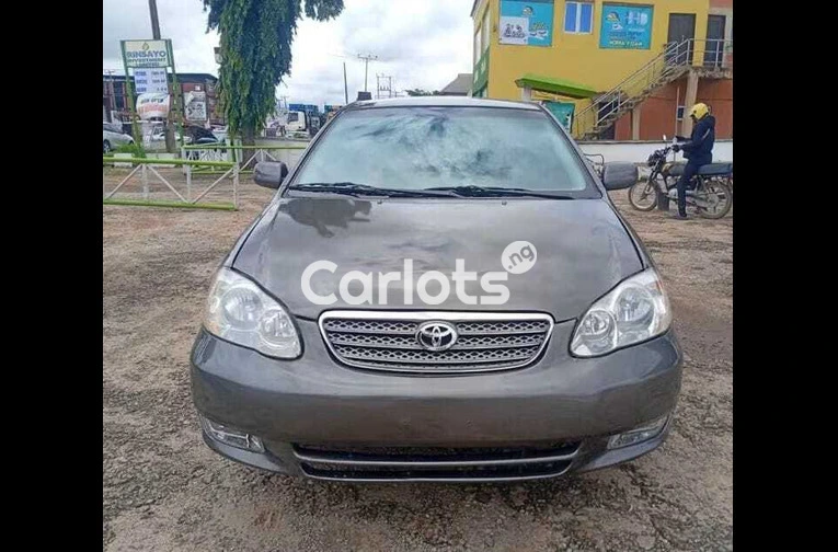 2005 Toyota Corolla