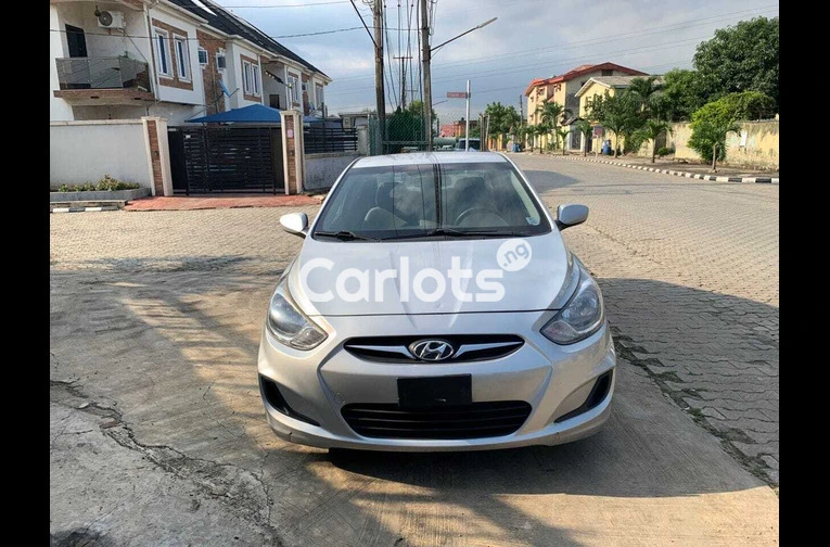 Clean Foreign Used Hyundai Sedan - Buy &amp; Drive for sale in Ikeja, Lagos - photo 2 of 7