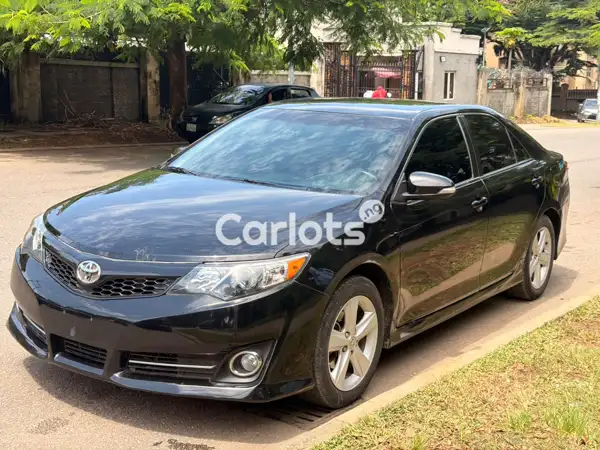 Foreign Used TOYOTA CAMRY 2014 for sale in Garki, FCT