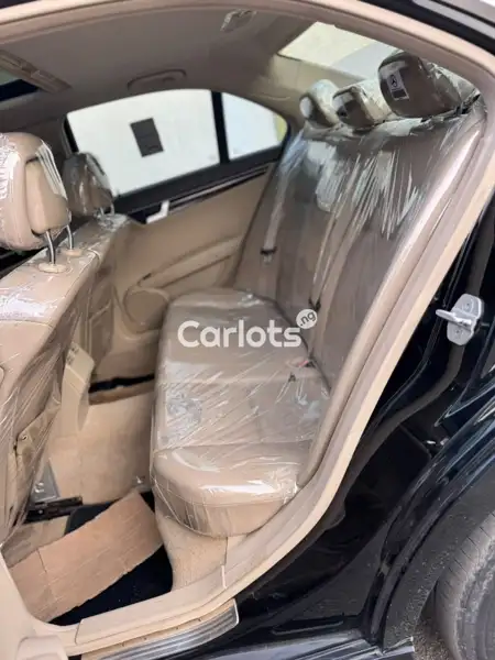 Foreign Used MERCEDES 2013 C300 for sale in Kano - thumbnail 4