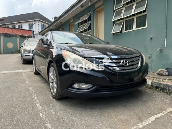 Foreign Used 2013 Hyundai Sonata SE for sale in Ketu, Lagos