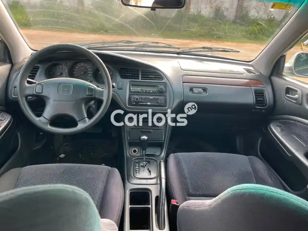 Foreign Used Honda Accord 2000 automatic transmission for sale in Kano - thumbnail 2