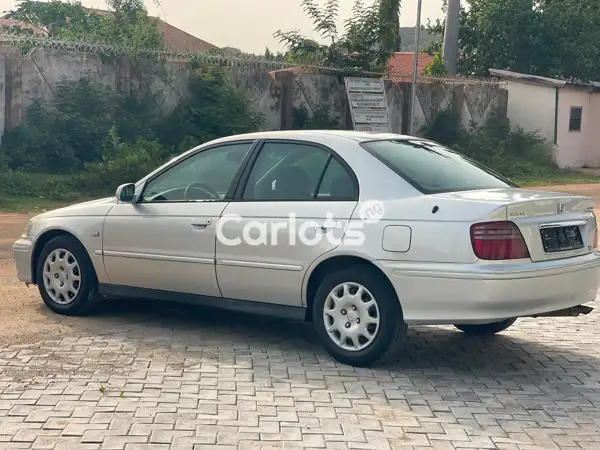 Foreign Used Honda Accord 2000 automatic transmission for sale in Kano - thumbnail 3