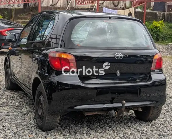 Foreign Used Toyota Yaris 2004 For Sale in Asokoro, FCT - thumbnail 3