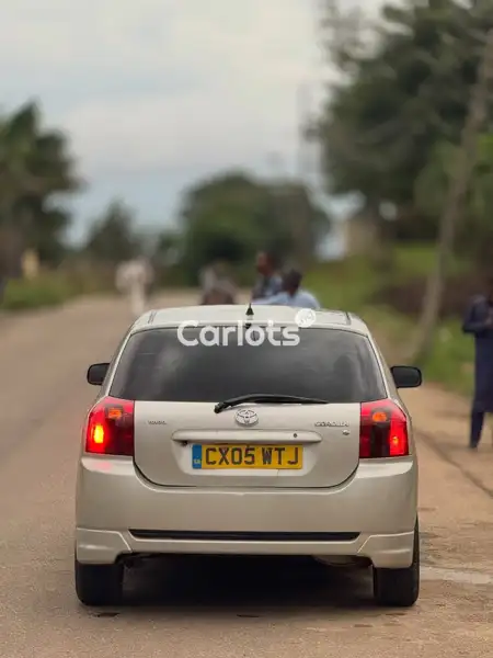 Nigerian Used Toyota Corolla hatchback for sale in Ajaokuta, Kogi - thumbnail 6