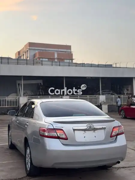 Nigerian Used Toyota Camry for sale in Ajaokuta, Kogi - thumbnail 7