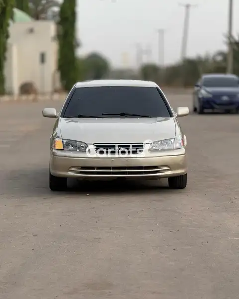 Nigerian Used Toyota Camry for sale in Ajaokuta, Kogi - thumbnail 6