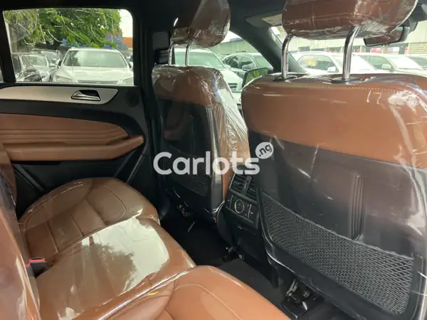 Foreign used Mercedes Benz GLE43 for sale in Apapa, Lagos - thumbnail 3
