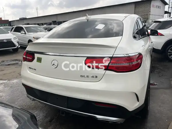 Foreign used Mercedes Benz GLE43 for sale in Apapa, Lagos - thumbnail 4