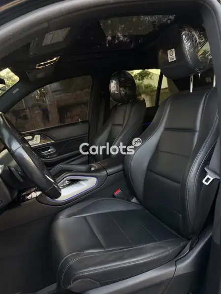 Foreign Used 2022 GLE350 Mercedes – Refined Comfort and Road Presence for sale in Asokoro, FCT - thumbnail 6