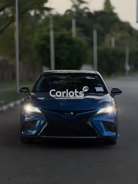 Foreign Used Toyota Camry XSE 2019 – Sporty Sedan for Sale in Asokoro, FCT - thumbnail 2