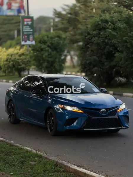 Foreign Used Toyota Camry XSE 2019 – Sporty Sedan for Sale in Asokoro, FCT - thumbnail 3