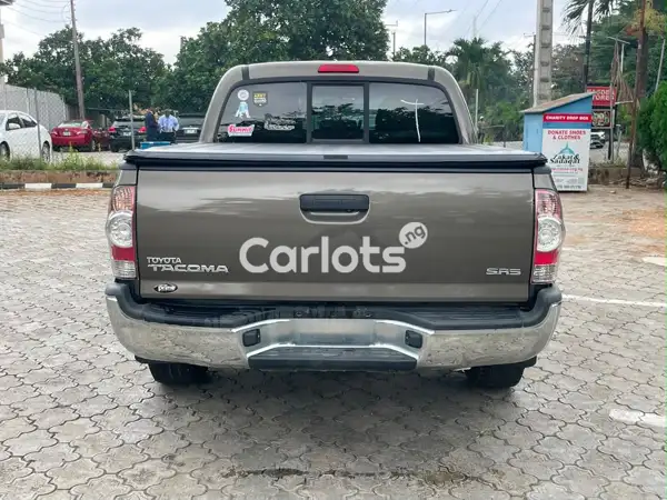 Foreign Used 2012 Toyota Tacoma For Sale in Ikorodu, Lagos - thumbnail 5