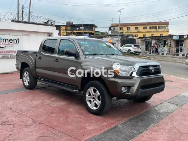 Foreign Used 2012 Toyota Tacoma For Sale in Ikorodu, Lagos - thumbnail 7