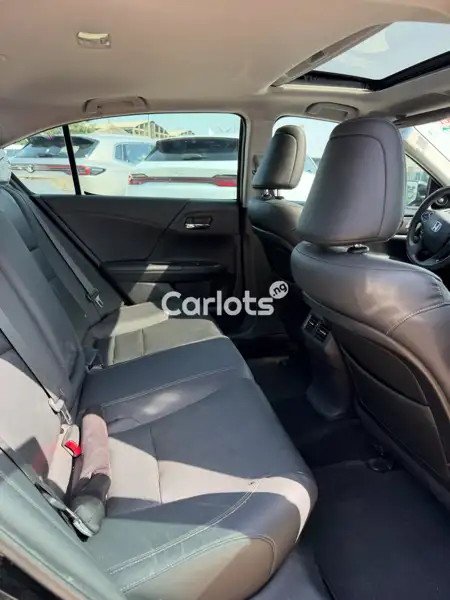 Foreign Used 2014 Honda Accord – Arrange Your Viewing in Asokoro for sale in Abuja - thumbnail 5