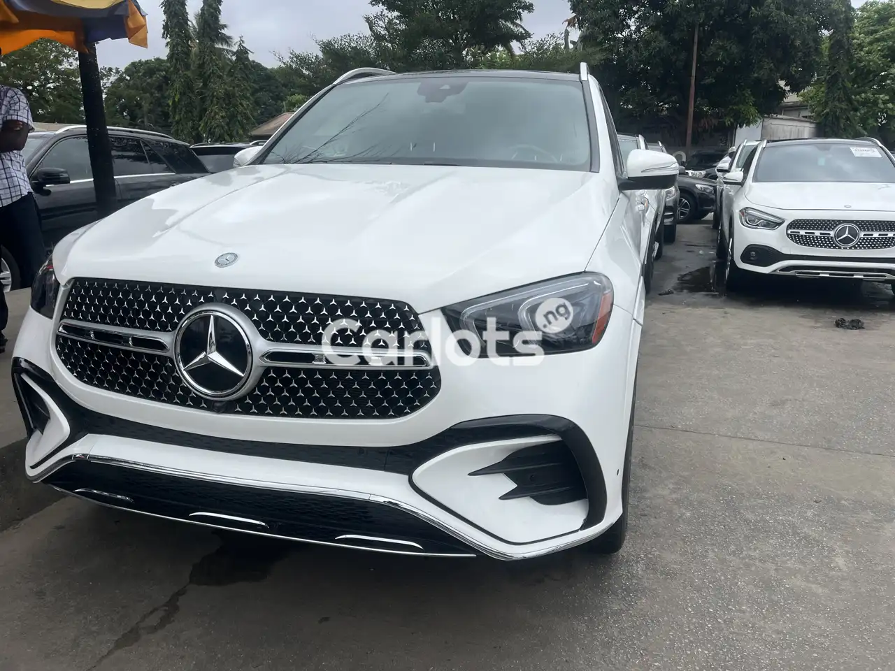 Foreign Used 2020 Mercedes Benz GLE350 for sale in Apapa, Lagos - photo 2 of 5