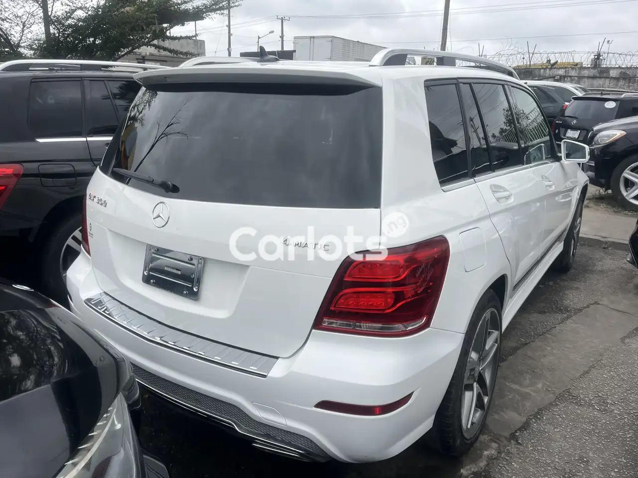 foreign used 2015 Mercedes Benz GLK350 for sale in Apapa, Lagos - photo 5 of 5