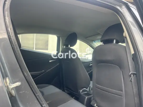 Foreign used 2018 Toyota Yaris for sale in Apapa, Lagos - thumbnail 3