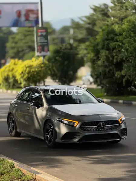 Foreign Used 2019 Mercedes-Benz A250 – Stylish German Luxury Car for sale in Asokoro, Abuja - thumbnail 3