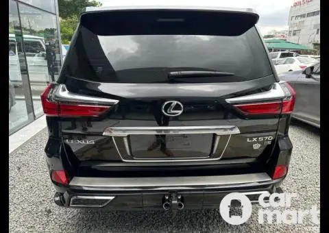 Brand new 2021 Bulletproof Lexus LX570 - 5/5