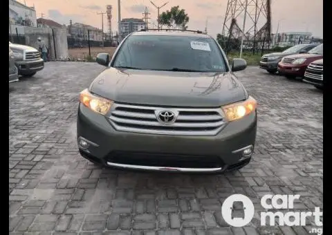 2011 Toyota Highlander SE - 1/5