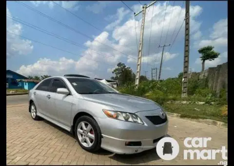 Registered Toyota Camry Sport 2008 - 1/5