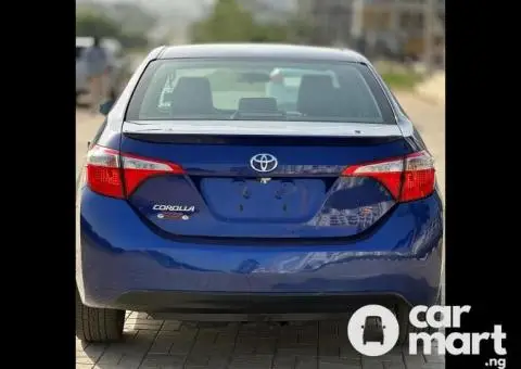 2016 Toyota Corolla Sport - 2/5