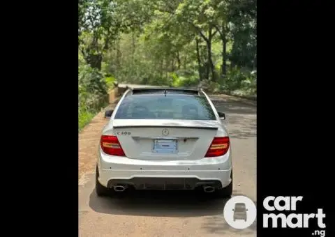 2014 Mercedes Benz C300 - 5/5