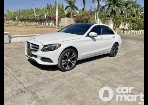 2015 Mercedes Benz C300 - 1/5