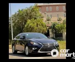 Brand new 2016 Lexus ES350