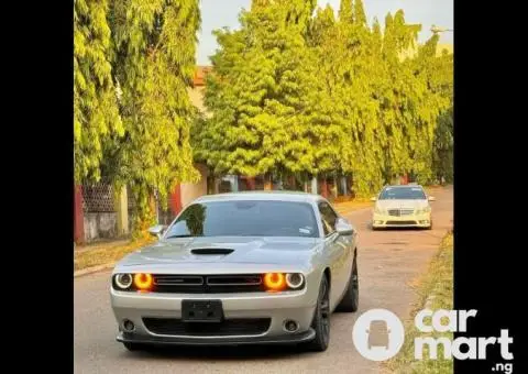 2021 Dodge Challenger - 1/5