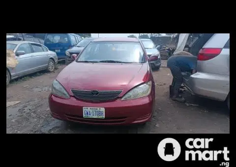 Toyota Camry 2002. - 2/4