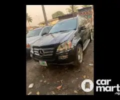 Mercedes-Benz GL550 2009