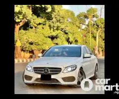 2015 Mercedes Benz C300 Full Option - 2