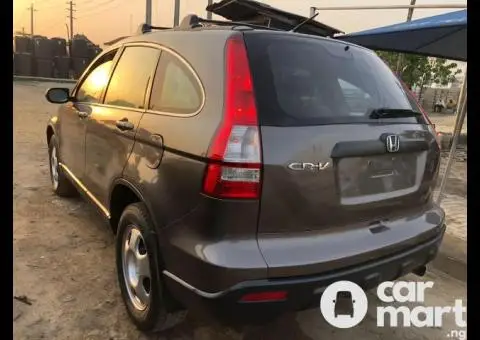 Clean 2010 Honda CR-V - 1/5