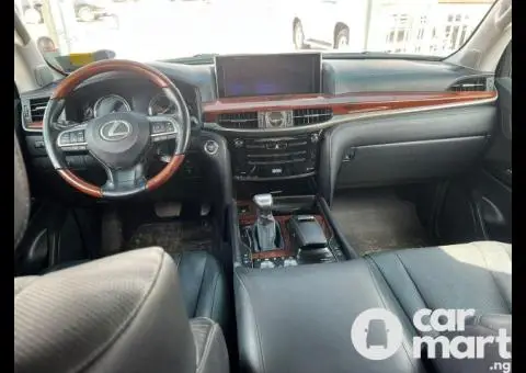 2016 Foreign used Lexus LX570 - 2/5