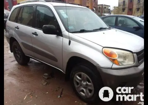 Used 2004 Toyota Rav4 AWD - 3/5