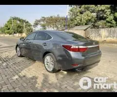 Foreign used 2018 Lexus ES350