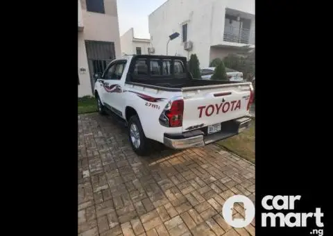 Used 2021 Toyota Hilux - 4/5