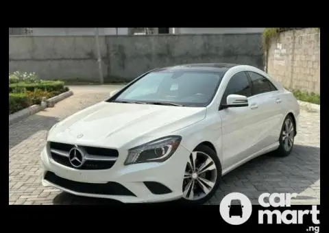 Pre-Owned 2015 Mercedes Benz CLA250 - 2/5