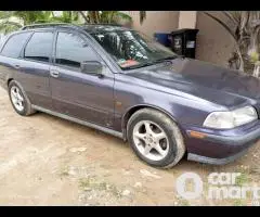 Used Volvo V40 2007