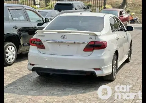 Super clean 2010 Toyota Corolla S - 5/5