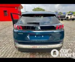 Brand new 2023 Peugeot 3008 Hybrid