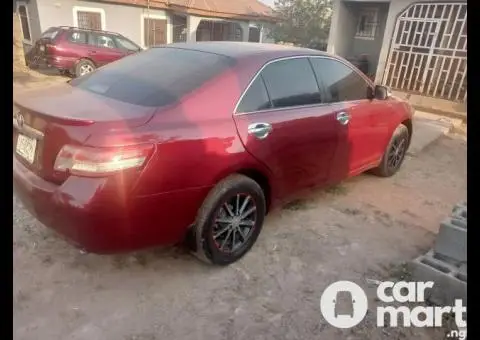 Neatly Nigerian used Toyota Camry 2008/2009 model - 3/5