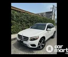 Pre-Owned 2016 Mercedes Benz GLC300