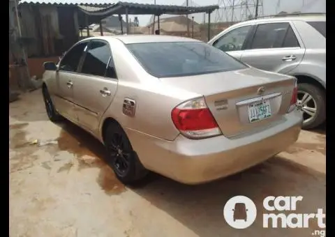 Clean 2006 Toyota Camry - 1/5